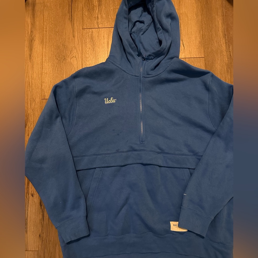 Nike UCLA Men’s Pullover